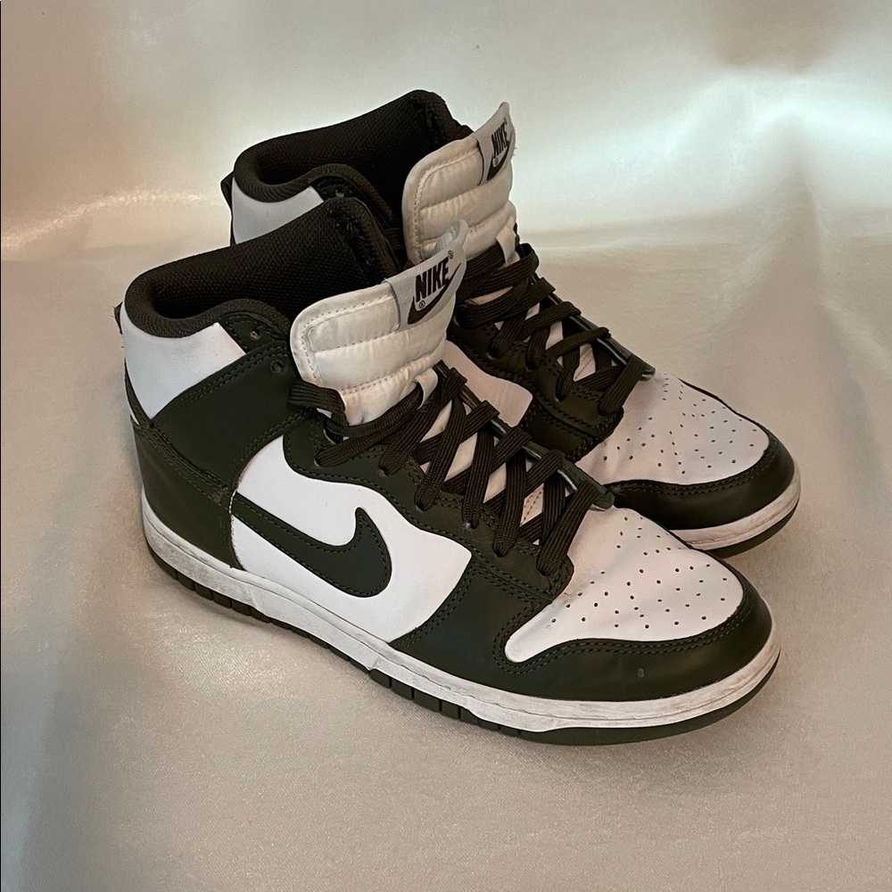 Nike High-Top Dunks Sneakers in Olive and White